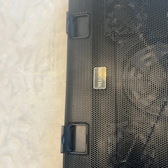 Kootek 12-17 inch Laptop Cooling Pad Stand with 5 Fans, USB powered - Picture 3 of 6